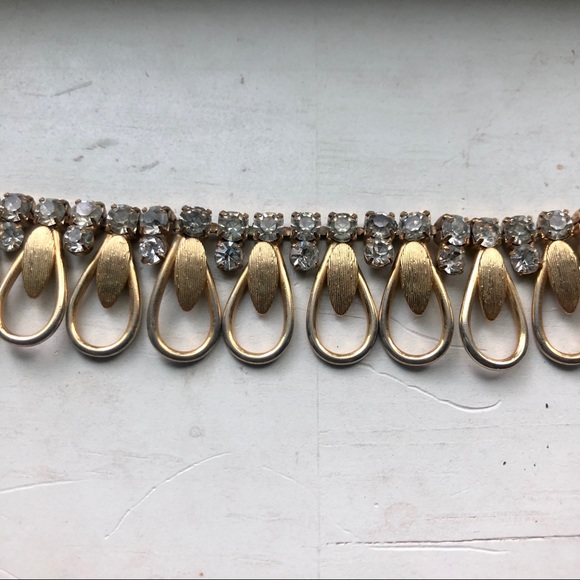 Vintage Jewelry - Vintage Sarah Coventry rhinestone necklace